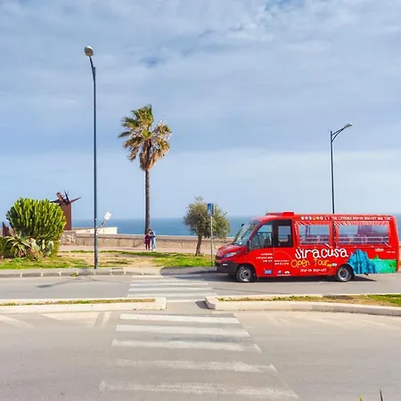 Domus Iose Seaview Appartement *